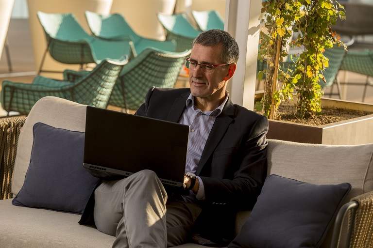 IT Tools in European Project Management